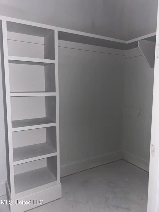 13146 Carrolton St, Biloxi, MS 39532 - interior space