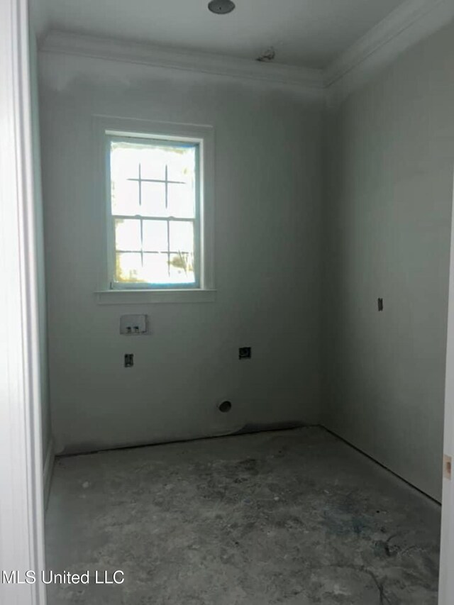13146 Carrolton St, Biloxi, MS 39532 - empty room with crown molding