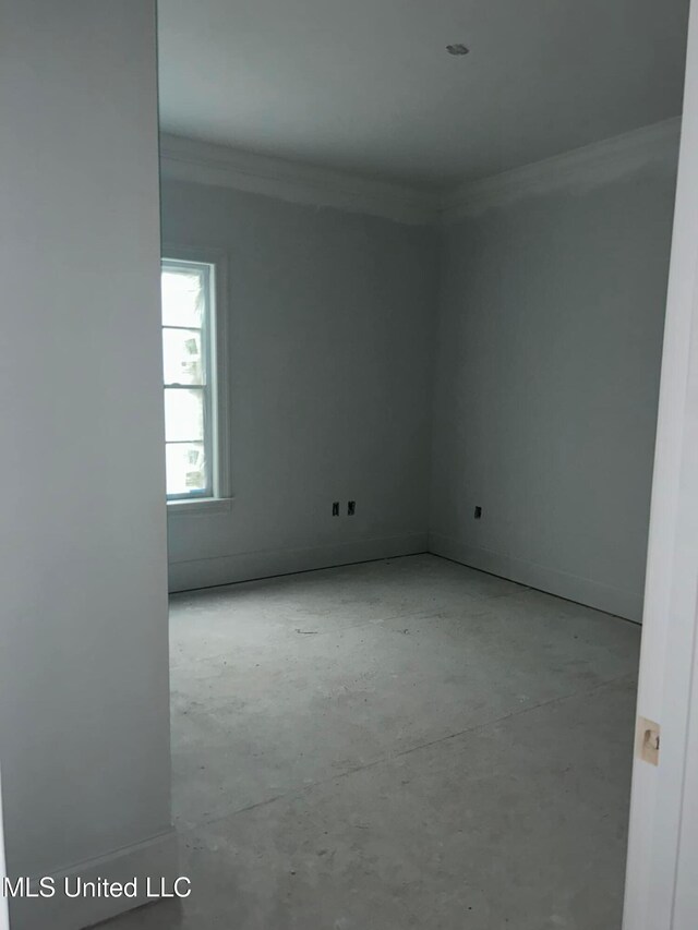 13146 Carrolton St, Biloxi, MS 39532 - empty room with ornamental molding