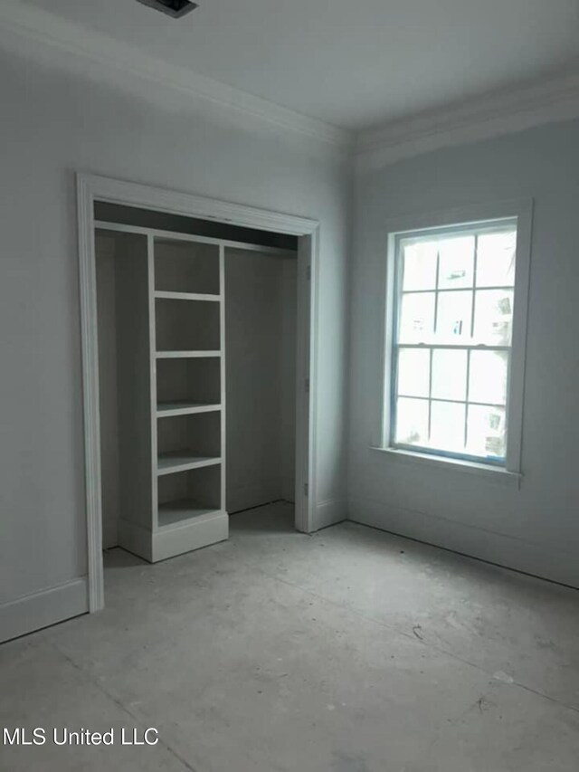 13146 Carrolton St, Biloxi, MS 39532 - unfurnished bedroom featuring a closet