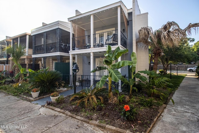 2501 Gulf Ave Unit 12, Gulfport, MS 39501 - view of property with fence