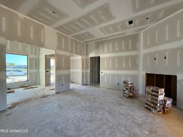 view of unfurnished living room