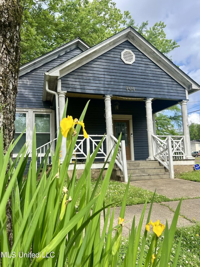 701 Court St, Cleveland, MS 38732 - view of front of home with a porch