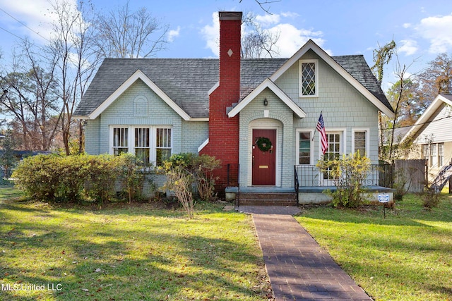 view of front of home with a front yard