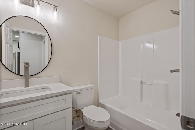 416 Westbury Glen Ln, Gulfport, MS 39507 - full bath featuring toilet, vanity, and bathing tub / shower combination