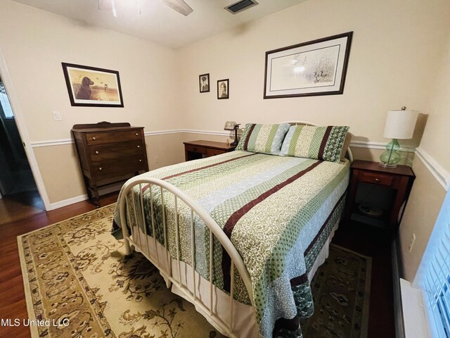 6324 Country Ln, Moss Point, MS 39562 - bedroom featuring wood finished floors, baseboards, and ceiling fan