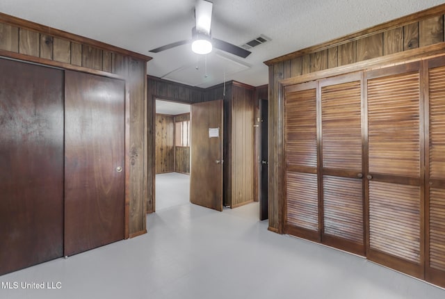 2610 Demaret Dr, Gulfport, MS 39507 - hallway with wooden walls