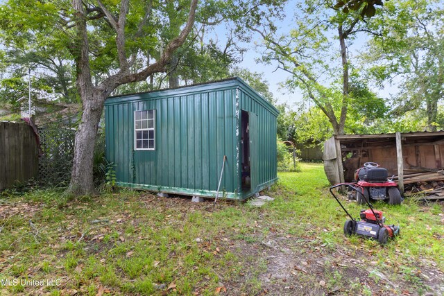 3902 Pascagoula St, Pascagoula, MS 39567 - view of outdoor structure
