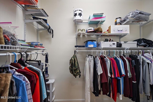2003 Canterbury Pl W, Brandon, MS 39042 - view of spacious closet
