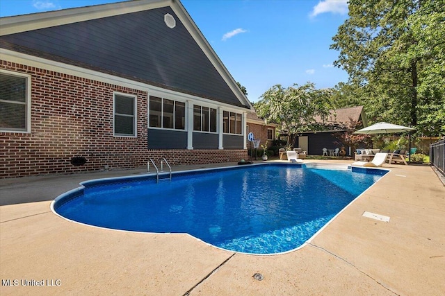 2003 Canterbury Pl W, Brandon, MS 39042 - view of pool featuring a patio