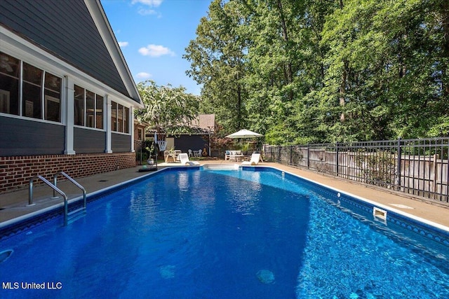 2003 Canterbury Pl W, Brandon, MS 39042 - view of swimming pool with a fenced backyard