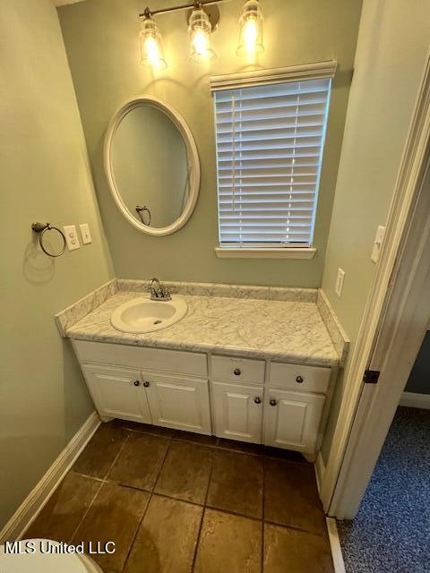 bathroom featuring vanity