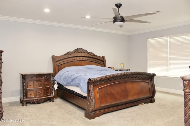 bedroom featuring light carpet, crown molding, and ceiling fan