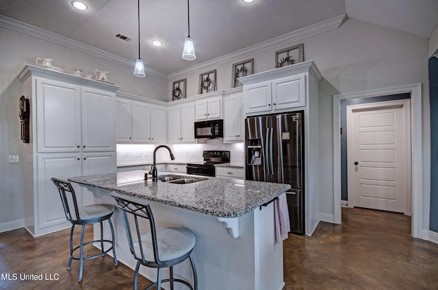 kitchen featuring baseboards, a sink, concrete floors, and black appliances
