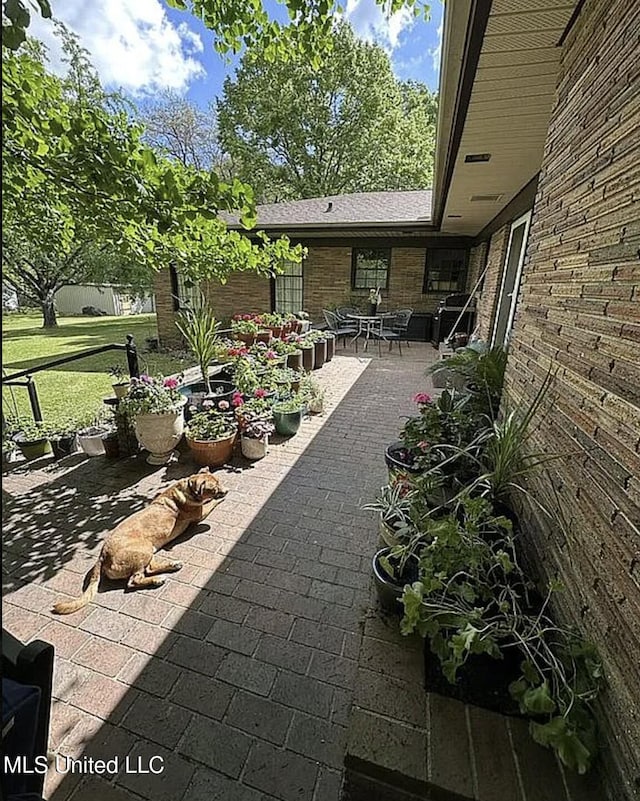 305 Dettor St, Batesville, MS 38606 - view of patio / terrace featuring outdoor dining area