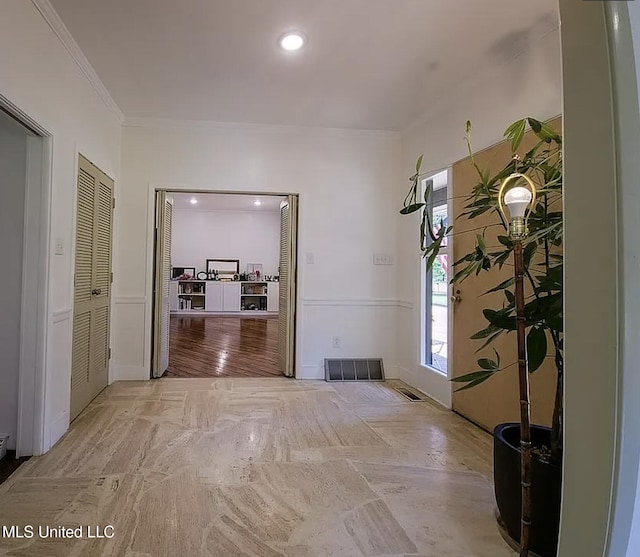 305 Dettor St, Batesville, MS 38606 - hall featuring ornamental molding and baseboards