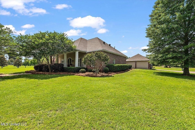 exterior space featuring a front yard