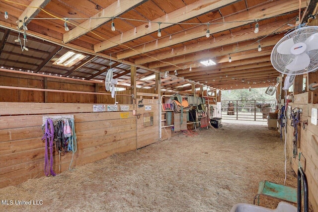 1563 Dry Creek Rd, Magee, MS 39111 - view of stable