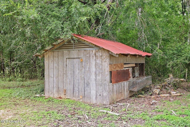 1563 Dry Creek Rd, Magee, MS 39111 - view of outdoor structure featuring a forest view