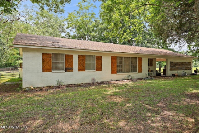 1563 Dry Creek Rd, Magee, MS 39111 - single story home featuring brick siding