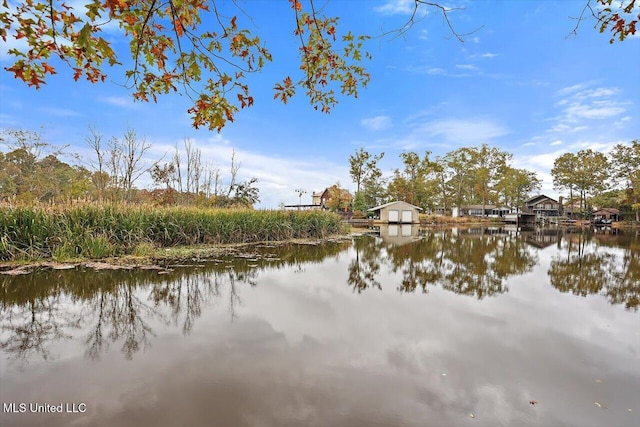 363 Lake Harbor Rd, Brandon, MS 39047 - water view