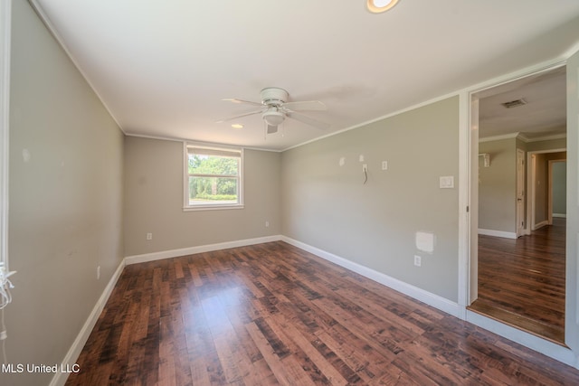 2623 Demaret Dr, Gulfport, MS 39507 - empty room with a ceiling fan, dark wood-style flooring, baseboards, crown molding, and recessed lighting