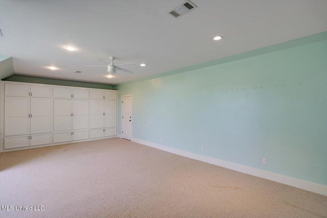 garage featuring ceiling fan