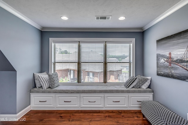 sitting room featuring crown molding, dark wood-type flooring, recessed lighting, and visible vents