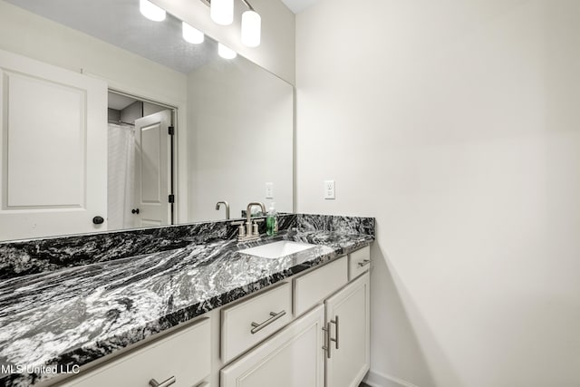 4432 John Wood Ln, Olive Branch, MS 38654 - bathroom with vanity
