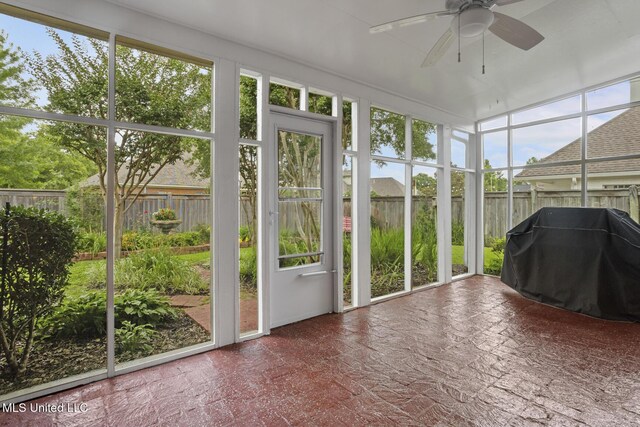 504 Carlisle Cir, Madison, MS 39110 - unfurnished sunroom featuring a ceiling fan