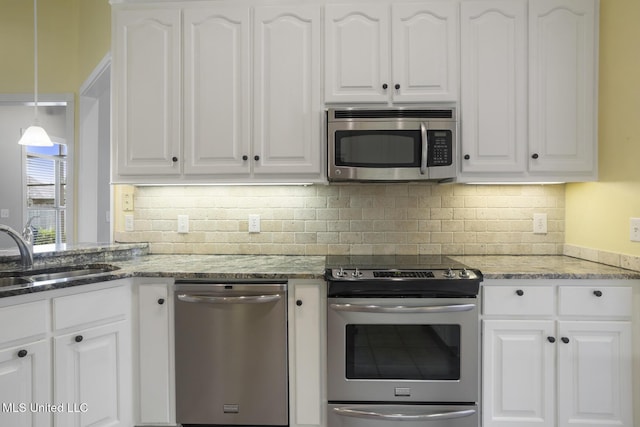 504 Carlisle Cir, Madison, MS 39110 - kitchen with appliances with stainless steel finishes and white cabinets