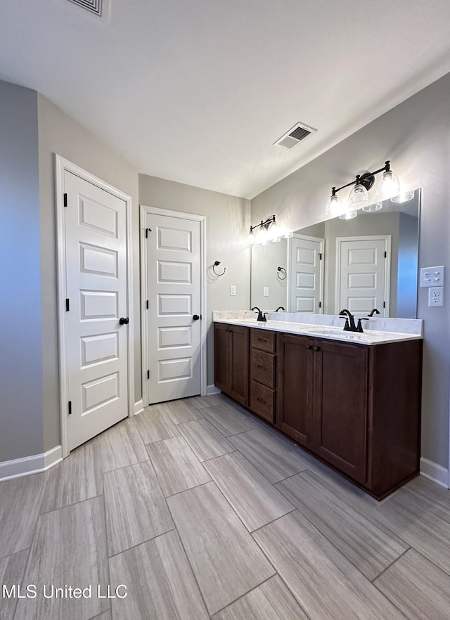 bathroom with vanity