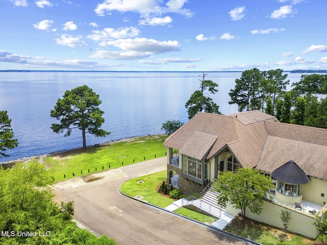 150 Old Trace Rd, Madison, MS 39110 - aerial view of property and surrounding area with a nearby body of water