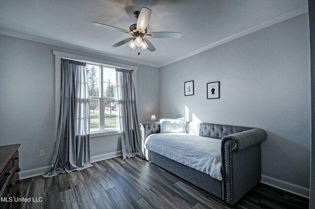 bedroom featuring a ceiling fan, crown molding, baseboards, and dark wood-style flooring