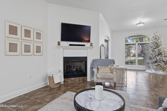 living room with crown molding