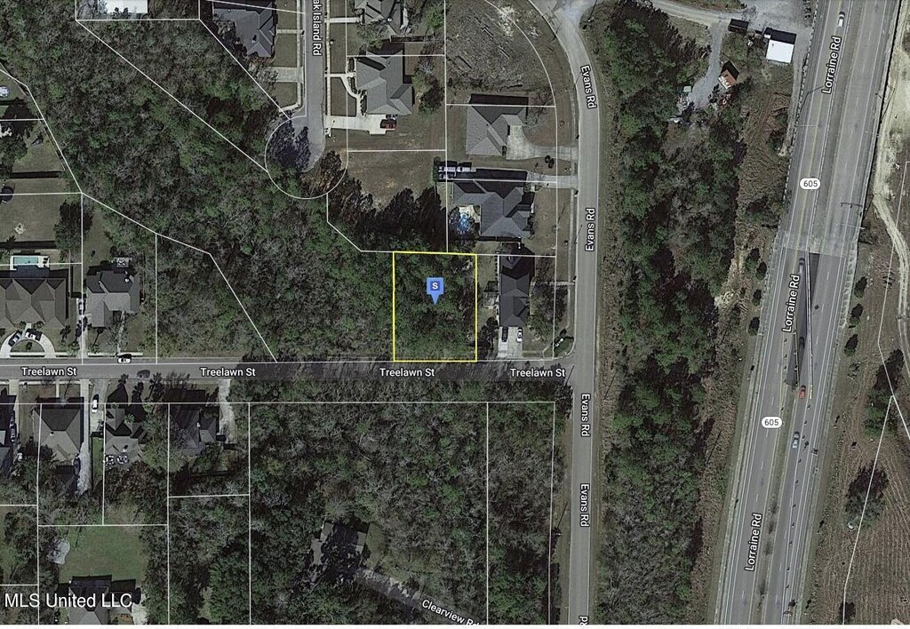Treelawn St, Gulfport, MS 39503