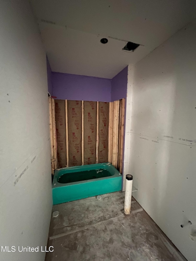 7356 Mockingbird Ln, Olive Branch, MS 38654 - bathroom with unfinished concrete flooring