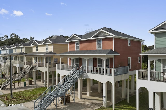 view of front of home featuring a patio