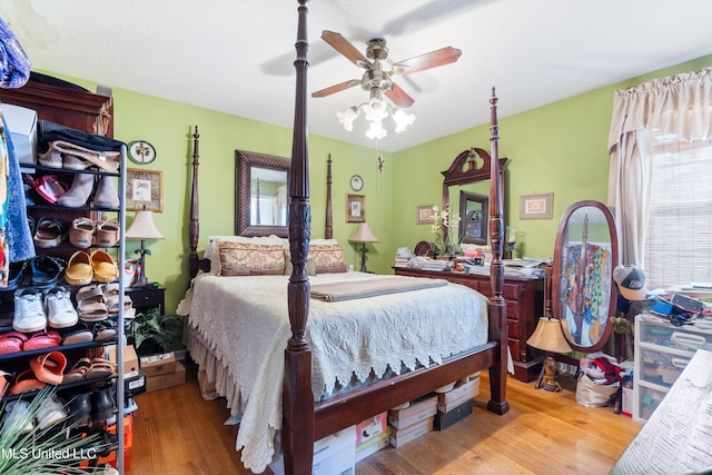 1825 Brookhaven Dr, Southaven, MS 38671 - bedroom featuring wood finished floors and a ceiling fan
