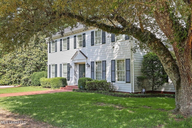 350 Whitfield Rd, Brandon, MS 39042 - colonial inspired home with a front lawn