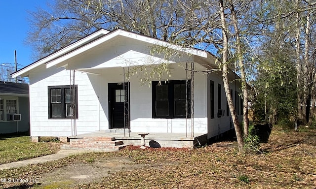 view of front facade