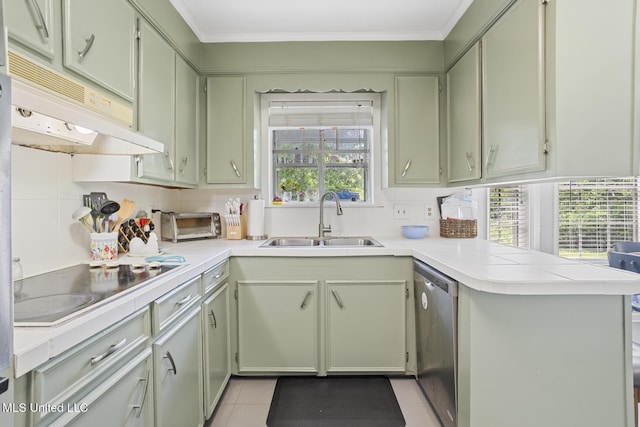 kitchen with crown molding, a peninsula, a sink, and dishwasher