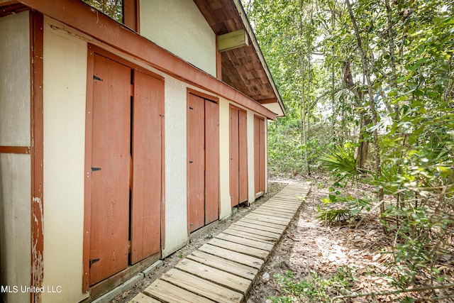 view of home's exterior