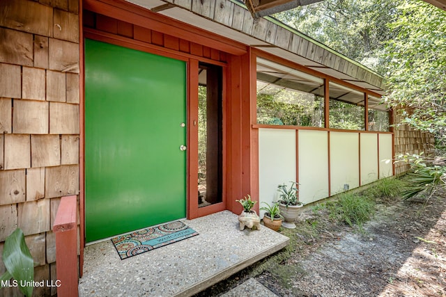 view of entrance to property