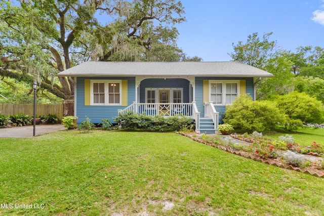 929 Bridge St, Gulfport, MS 39507 - view of front of house with a porch