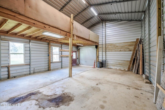 6967 Green Way Cv, Olive Branch, MS 38654 - view of garage