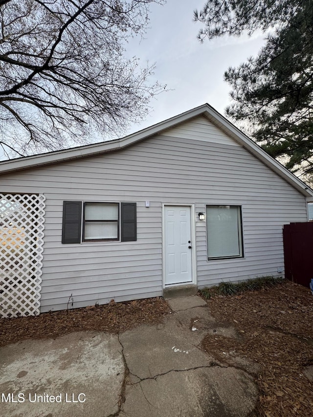 view of front of house