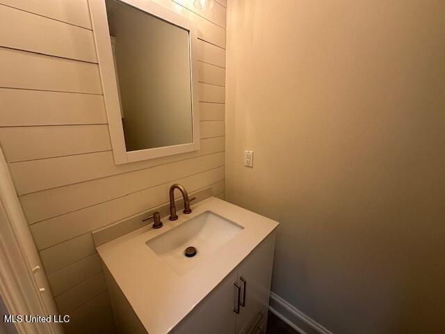 117 Peninsula Dr, Brandon, MS 39047 - bathroom with vanity