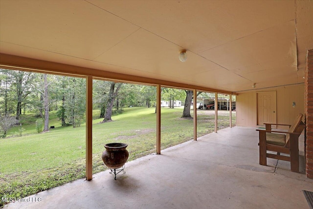 182 Brandon Williamsburg Rd, Mendenhall, MS 39114 - view of patio / terrace with a carport