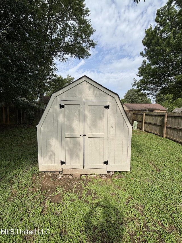 6405 Collinwood Rd, Horn Lake, MS 38637 - view of shed with a fenced backyard